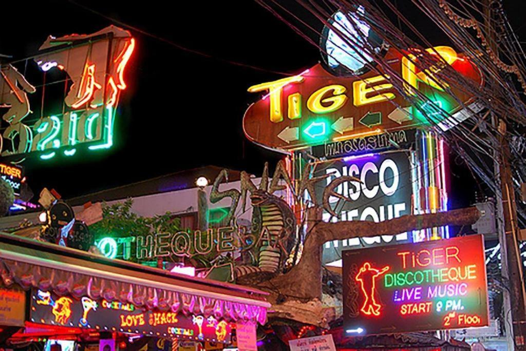 Long Beach Hotel Patong ภายนอก รูปภาพ