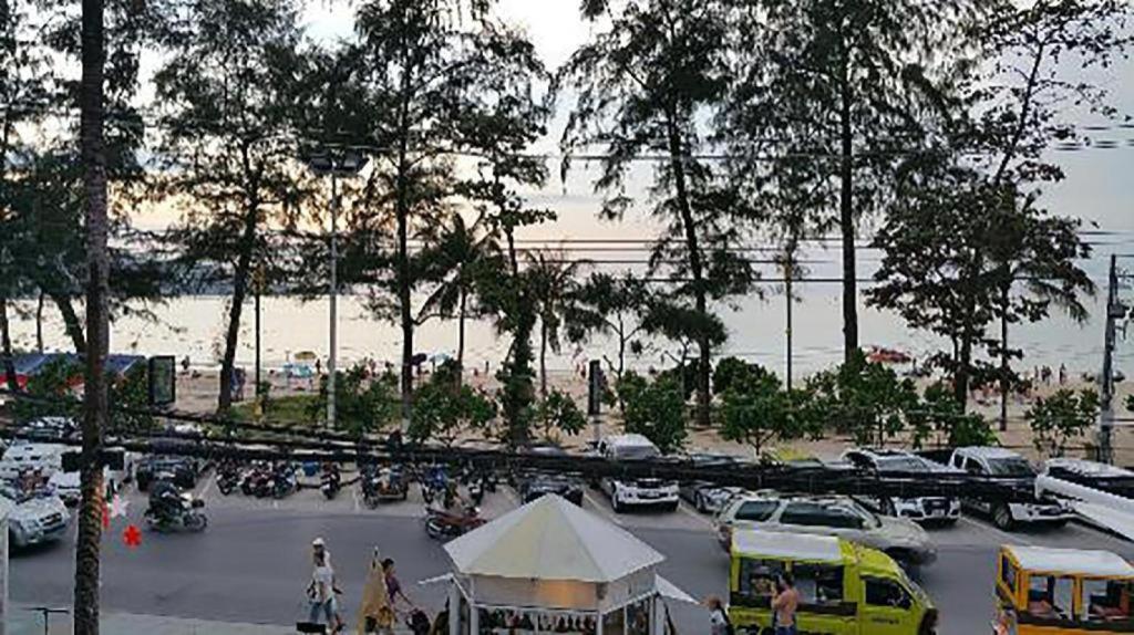 Long Beach Hotel Patong ภายนอก รูปภาพ