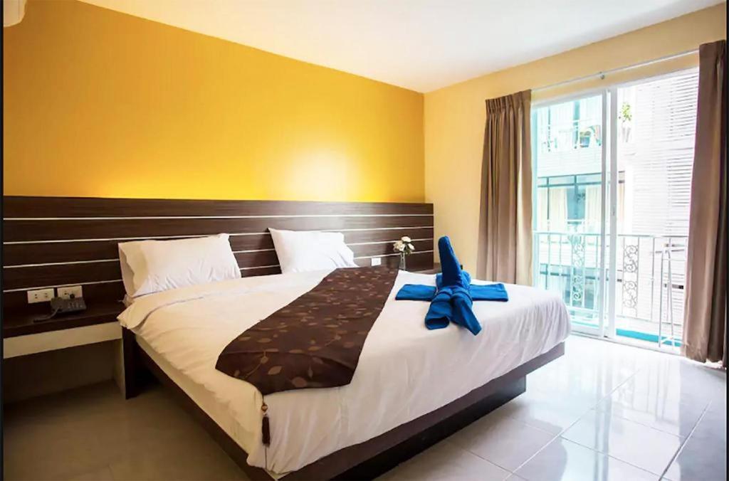 Long Beach Hotel Patong ภายนอก รูปภาพ