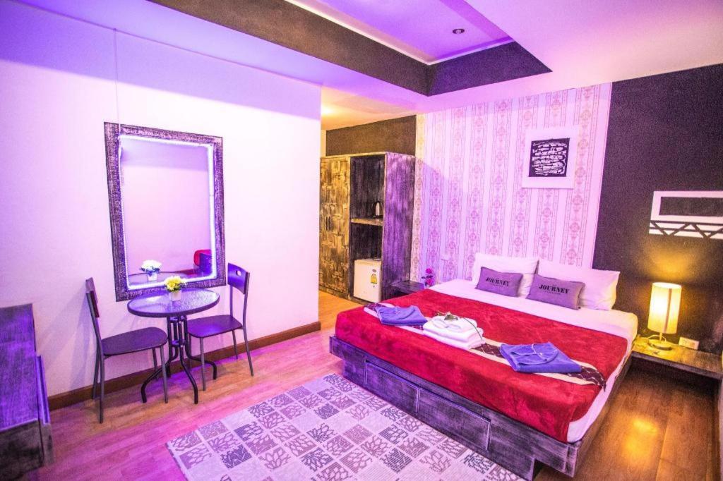 Long Beach Hotel Patong ภายนอก รูปภาพ